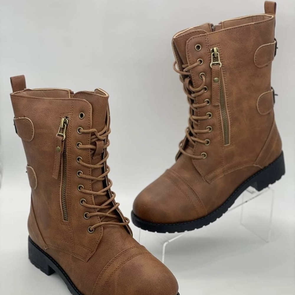 Women’s Tan Lace-Up Combat Boots with Side Zip